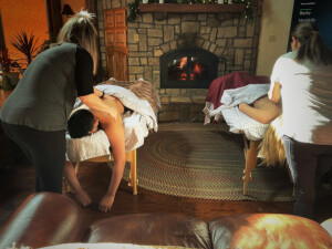 couple's massage